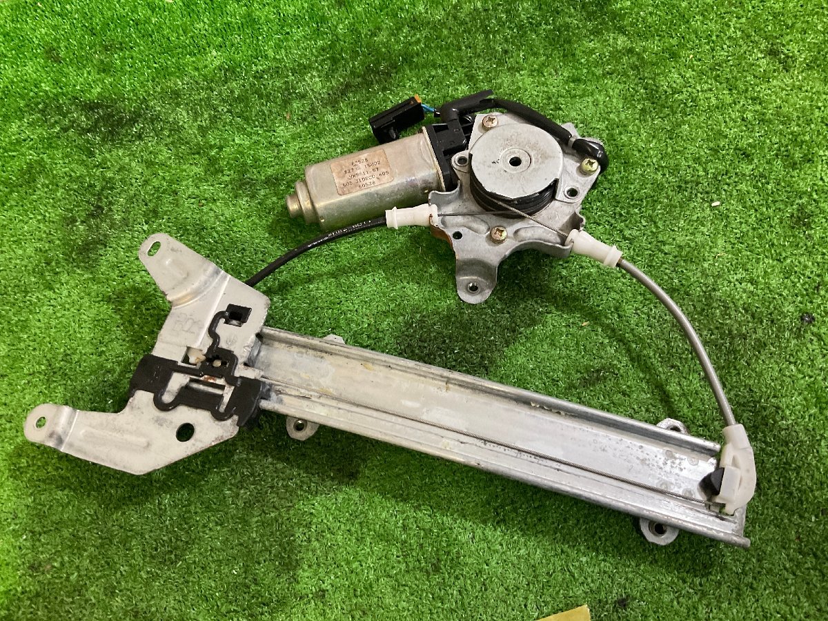 UCF30 セルシオ パワーウインドウ レギュレーター フロント右 運転席