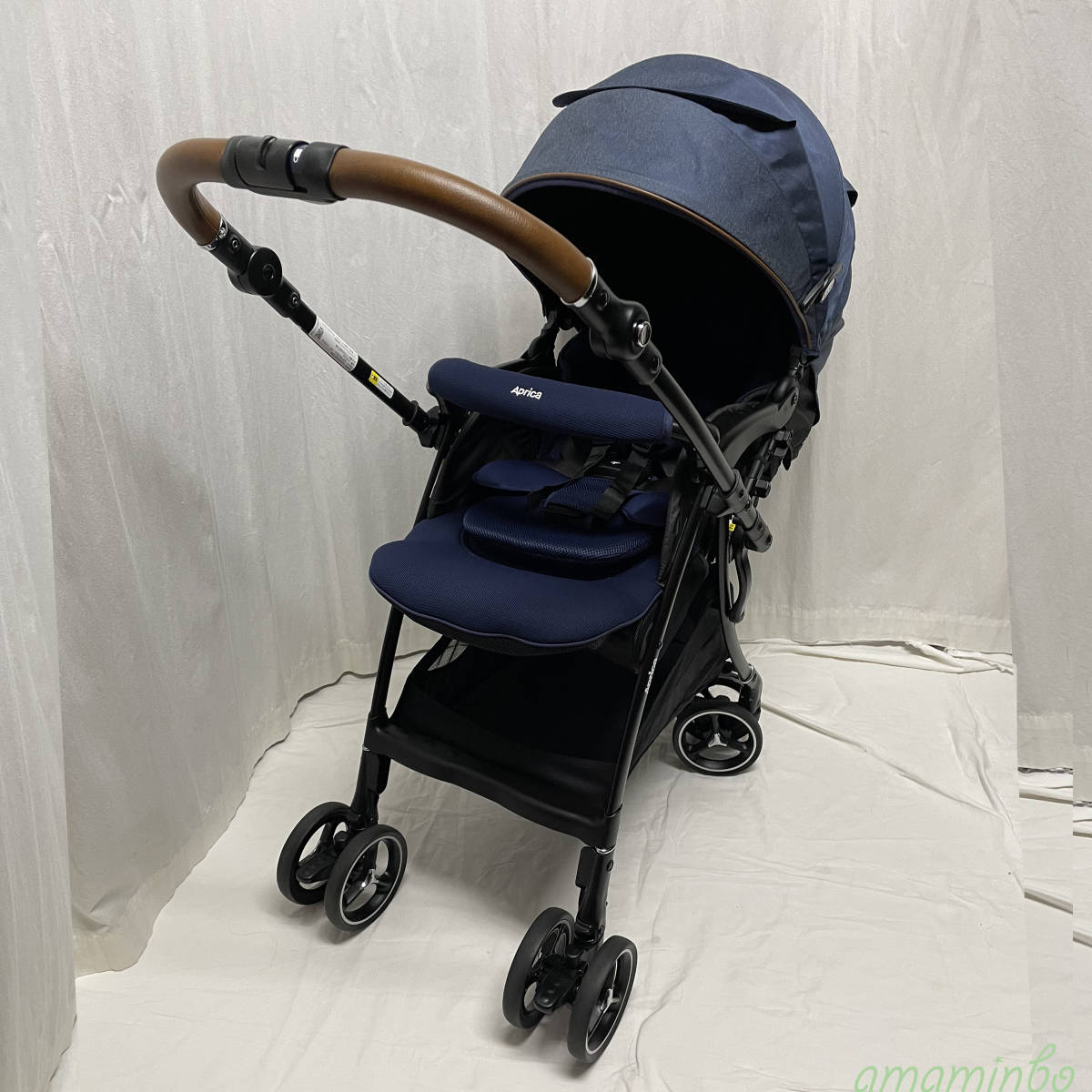 Z1 ☆ Aprica アップリカ ベビーカー ラクーナ ビッテ ソファー