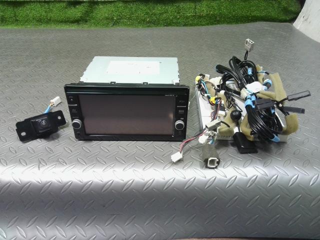 【傷や汚れあり】デイズルークス DBA-B21A カーナビゲーション 日産純正 MM318D-W フルセグ CD DVD 地図2021年 ...