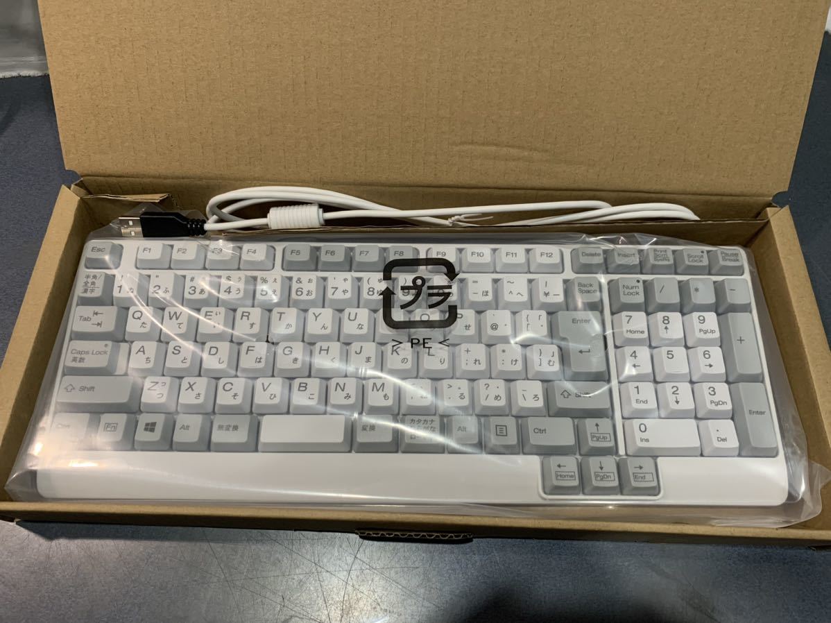 未使用】未使用品 usbキーボード EPSON製 省スペース型 Chicony