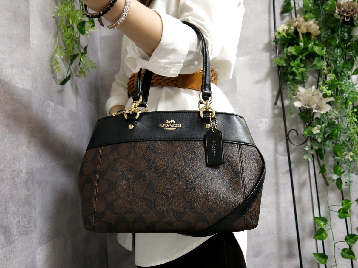 未使用に近い】○超美品○新品同様○COACH コーチ○F26139○ブルック  