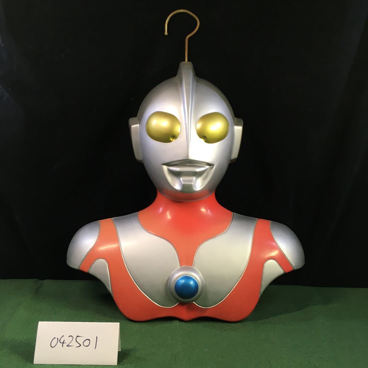 激レア！当時物　円谷プロ　ウルトラマン立体ハンガー　ビンテージ１９９４円製 激レア！当時物 円谷プロ ウルトラマン立体ハンガー Yahoo