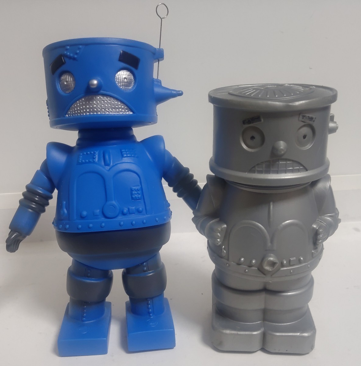 古谷製菓 ★ ボロット　チョコボールの容器　★ 丸出だめ夫 古谷製菓 ☆ ボロット チョコボールの容器 ☆ 丸出だめ夫 チョコボール™