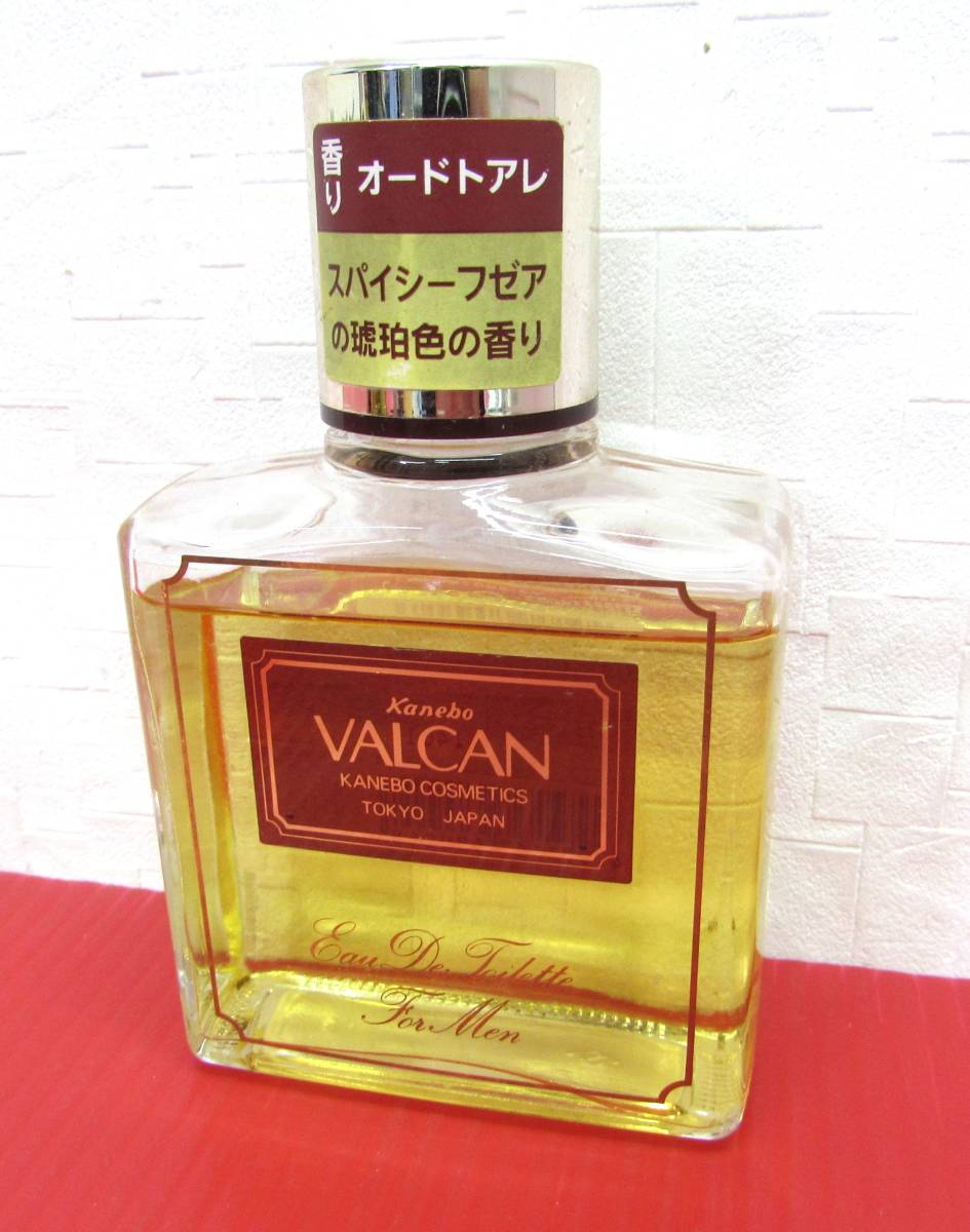 カネボウ バルカン オードトアレ 120ml スパイシーフゼアの琥珀色の香り カネボウ バルカン オードトアレ 120ml スパイシーフゼアの琥珀