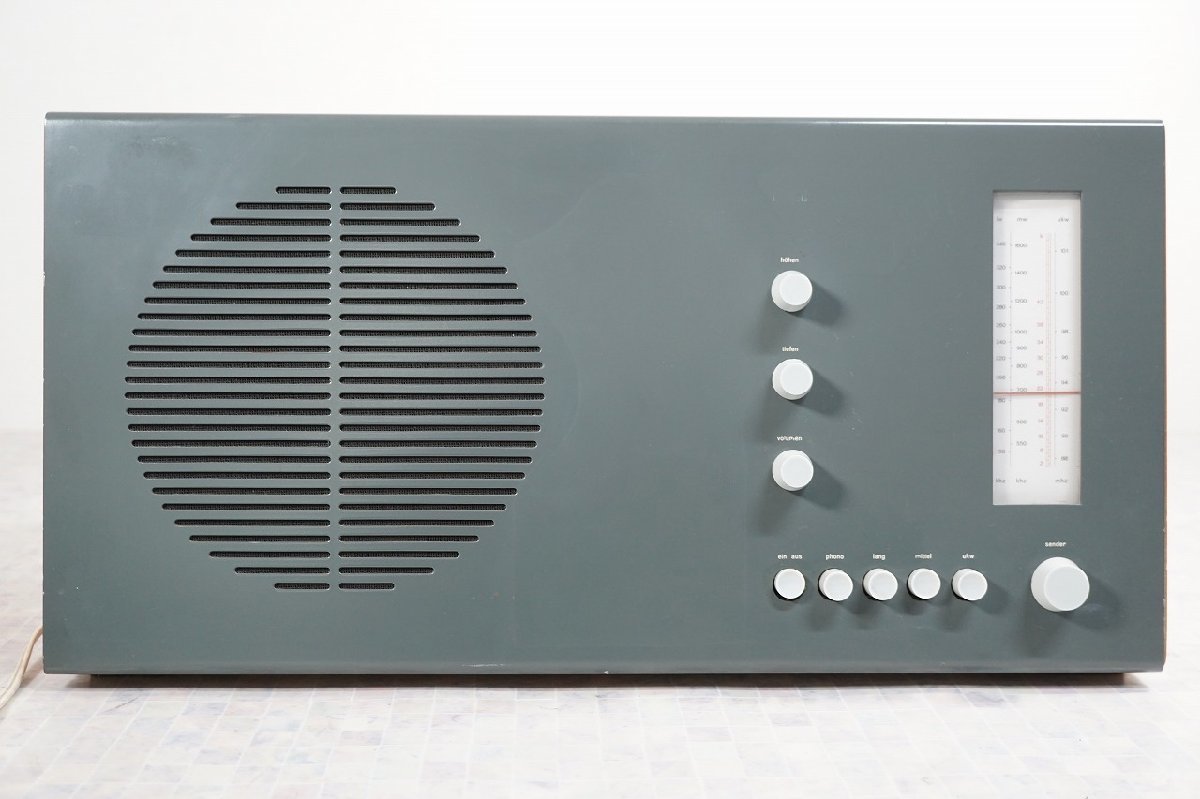 やや傷や汚れあり】[NZ] [S308914] BRAUN ブラウン RT-20 真空管ラジオ