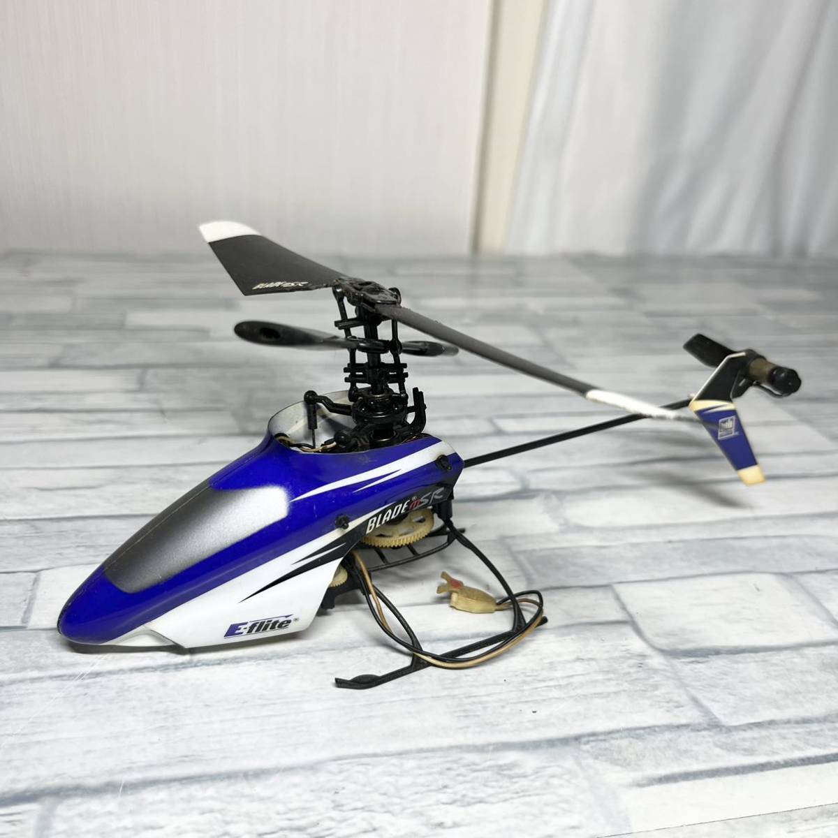 【傷や汚れあり】BLADE mSR ラジコンヘリコプター E flite 動作未チェック ジャンク扱い 現状の落札情報詳細 ヤフオク落札