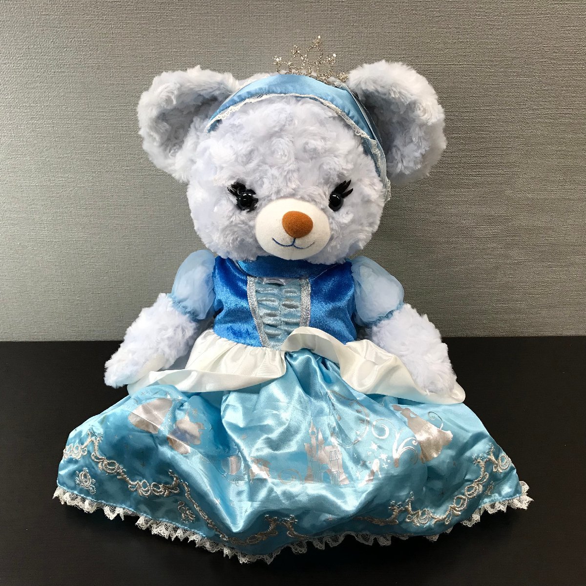 ディズニー ユニベアシティ プラッシュ シャルマン ブルーローズ