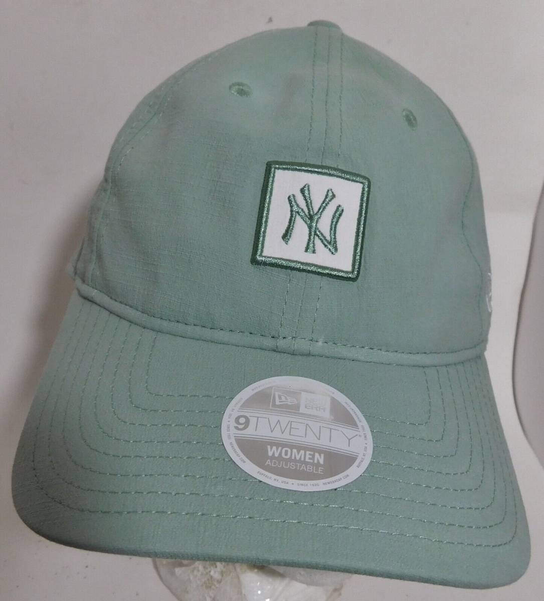 【未使用】New York Yankees Hat Women or Youth Strapback 9Twenty New Era MLB