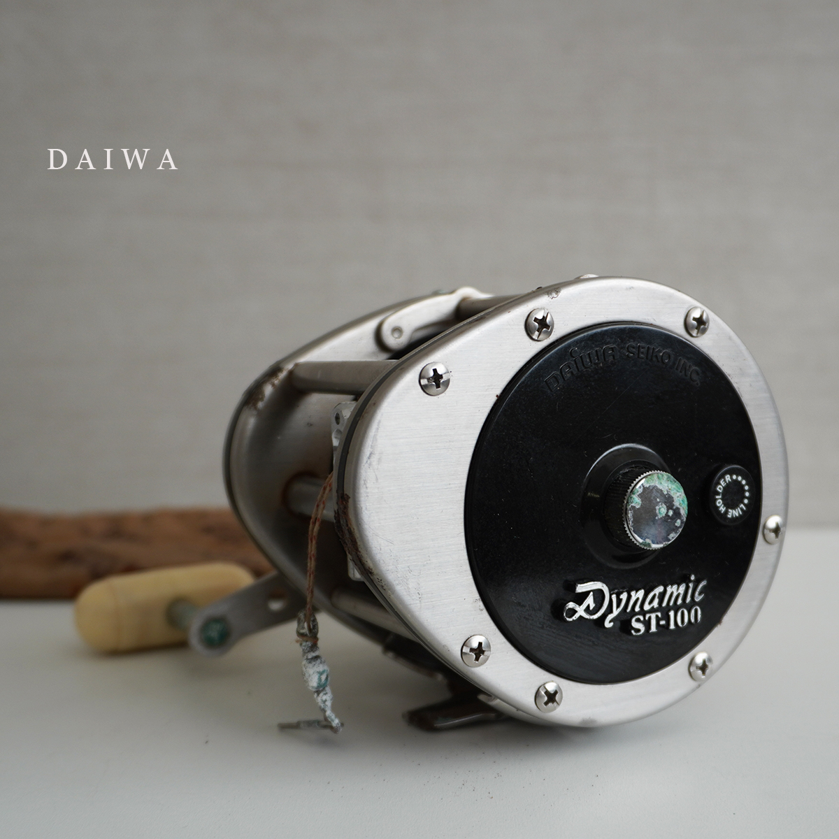 Daiwa-Dynamic ST-100 フィッシングリール Yahoo!オークション -「st100」(ダイワ) (手動)の落札相場・落札価格