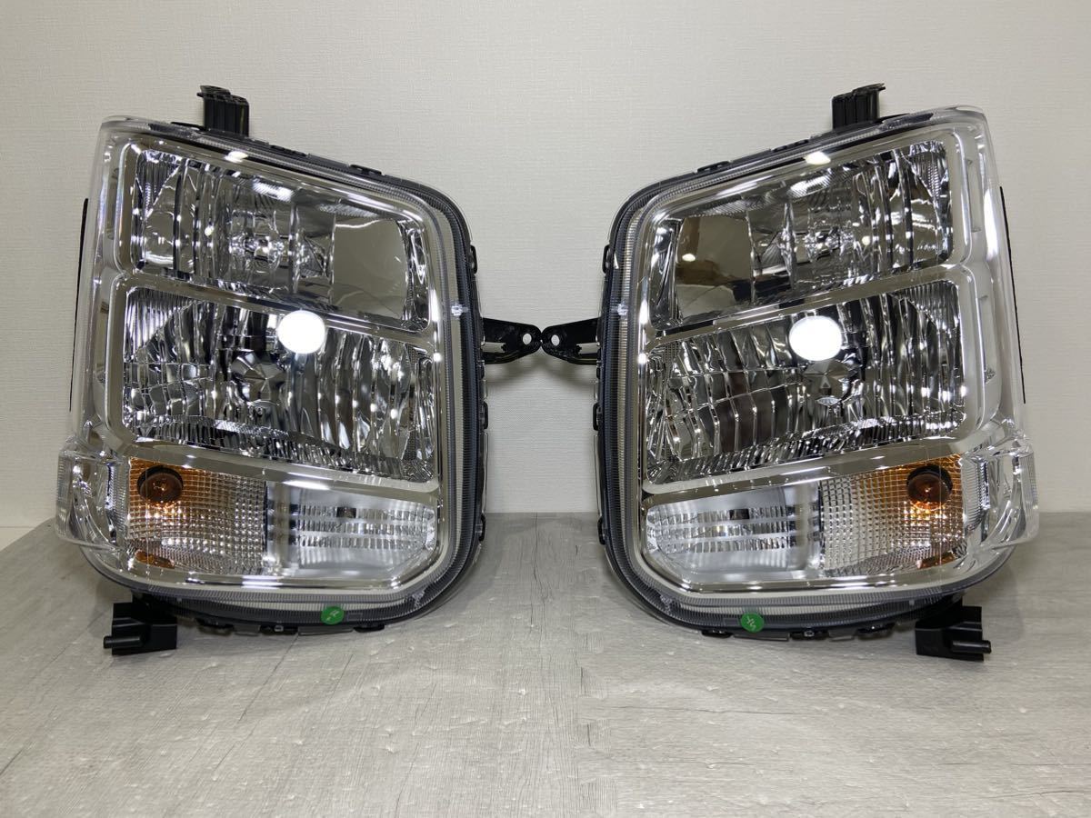 現行DA17エブリィ　新車外し　純正LEDヘッドライト左右セット 新車外し） スズキ DA17W エブリィ ワゴン 純正 LED ヘッドライト 6型