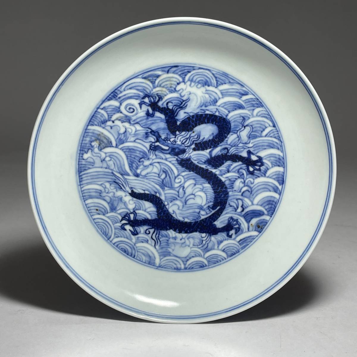 中国陶磁。皿。海上がり 立渕皿｜錦桜富士山図｜磁器｜有田焼｜和食器通販｜うちる｜和食器の皿