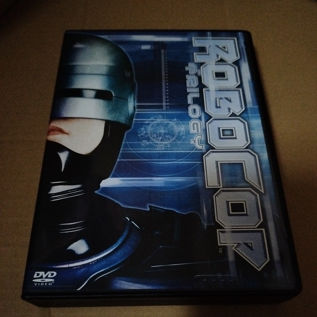 ロボコップ・ブルーレイ・トリロジーBOX [Blu-ray](中古品)