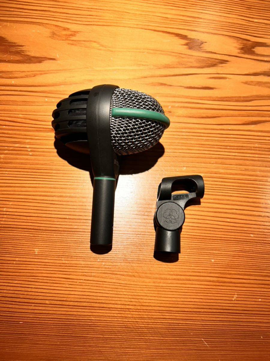 【目立った傷や汚れなし】【1円】【美品】AKG D112 ダイナミックマイク バスドラム用 ベース用 トロンボーン用 レコーディング機材の落札