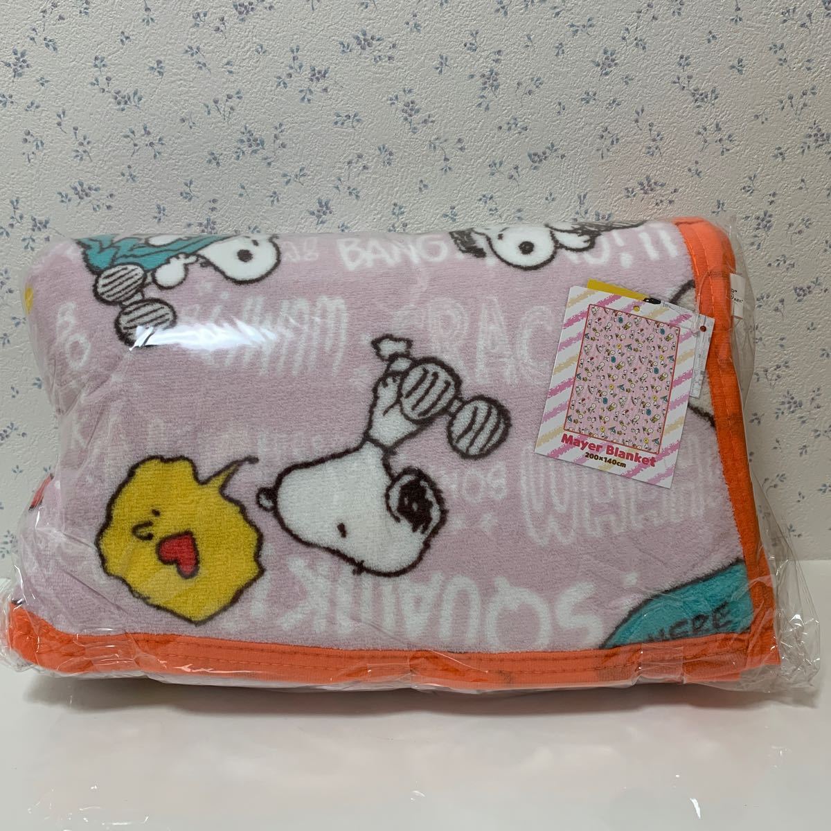 PEANUTS SNOOPY ☆ 膝掛け毛布 ピンク 殺し