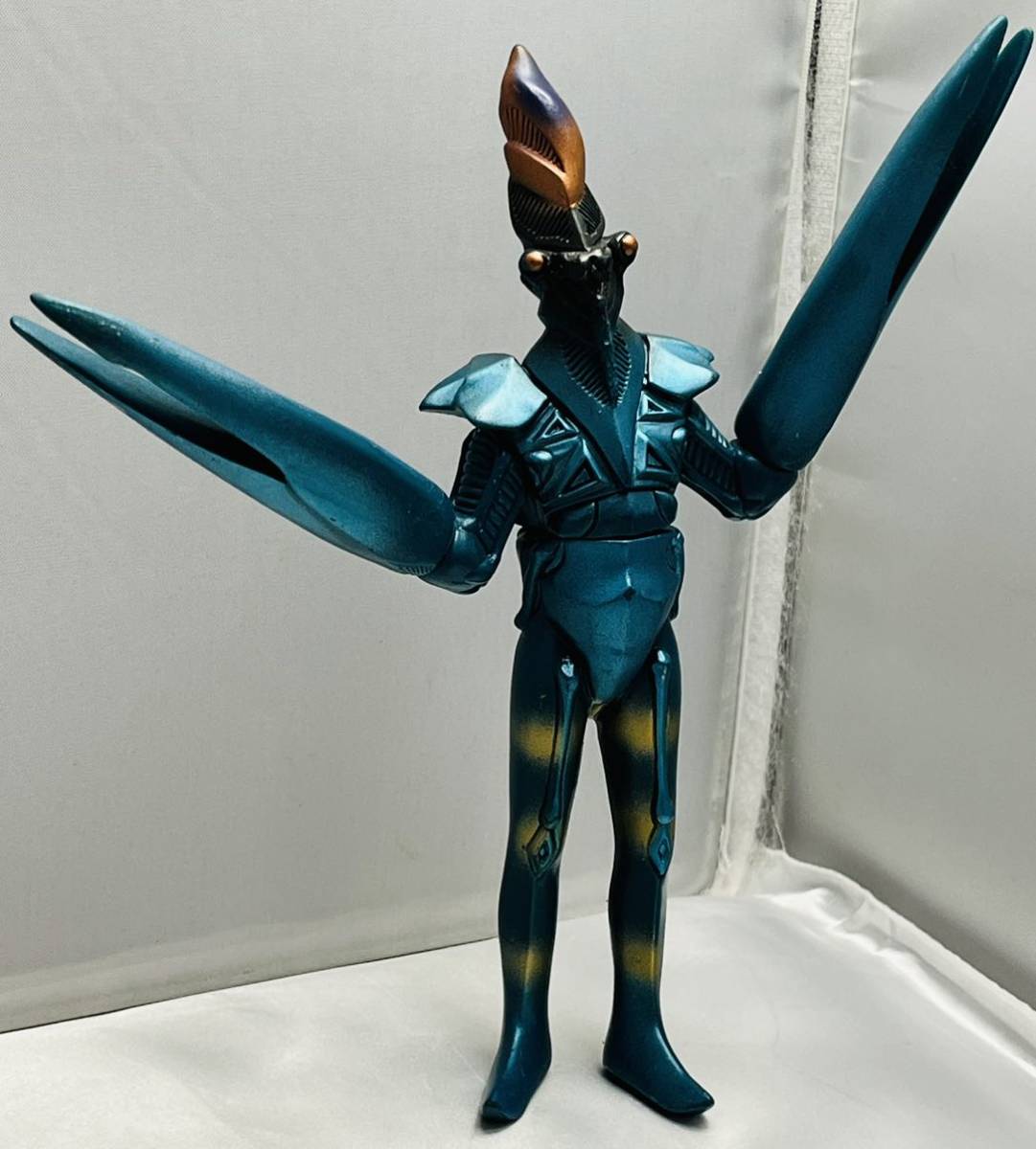 バンダイ　バルタン星人　ソフビ3点セット バンダイ バルタン星人 ソフビ 三体セット バルタン星人ソフビセット