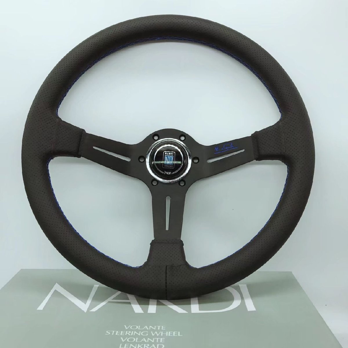 新作揃え NARDI】ナルディ スポーツステアリング （未使用】新品 NARDI パーツ
