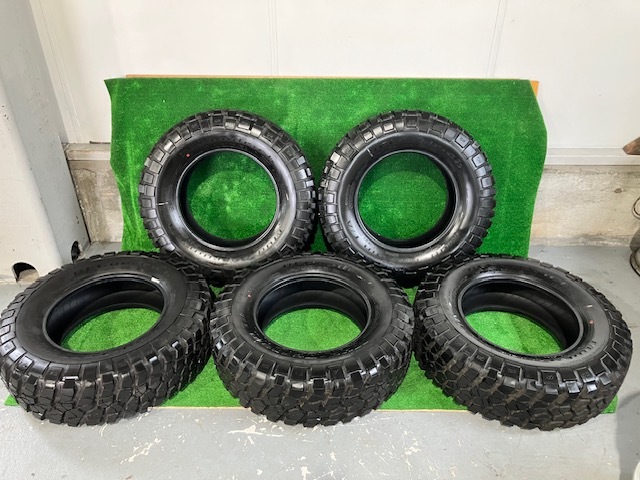 BFグッドリッチ マッドテレーン T/A KM2 255/75R17 1本のみ BFグッドリッチ マッドテレーン T/A KM2 255/75R17 1本のみ