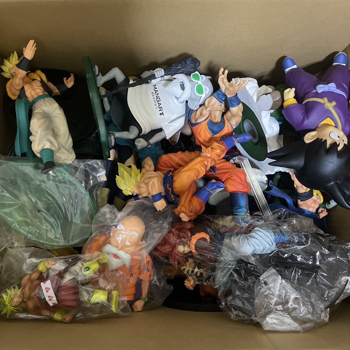 ドラゴンボール フィギュア 高騰 1円スタート ドラゴンボール