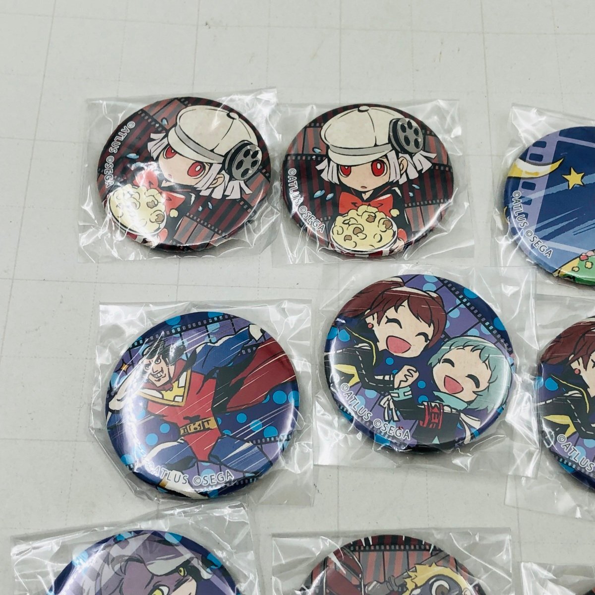 ペルソナQ2 PQ2 LINE 缶バッジ 3個セット ボコスカ】PQ2発売1ヶ月前 スペシャルプレゼントキャンペーン