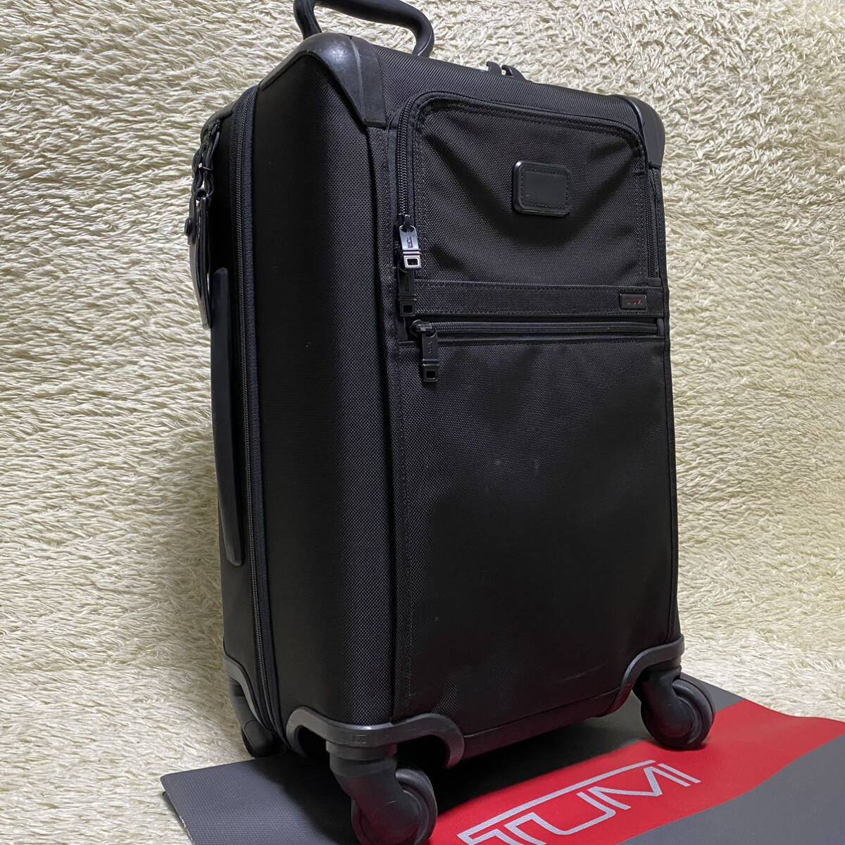 【極美品】TUMI ALPHA2 4輪 キャリーケース 26L ビジネス 機内可 極美品】TUMI ALPHA2 4輪 キャリーケース 滑り込ん 26L ビジネス