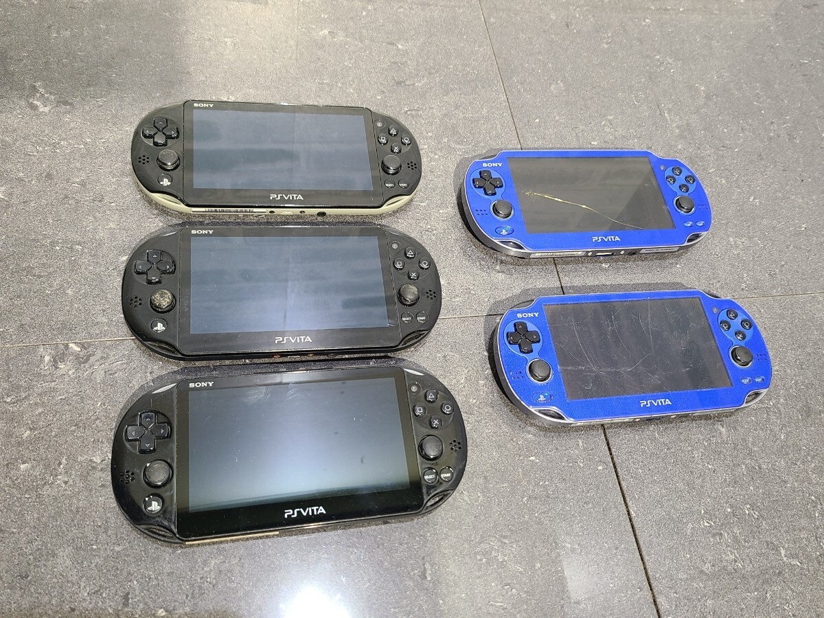 SONY PlayStationVITA 本体 PCH-2000 ZA26 Sony PCH-2000 ZA26 Playstation PS Vita Wi-Fi Metallic Red