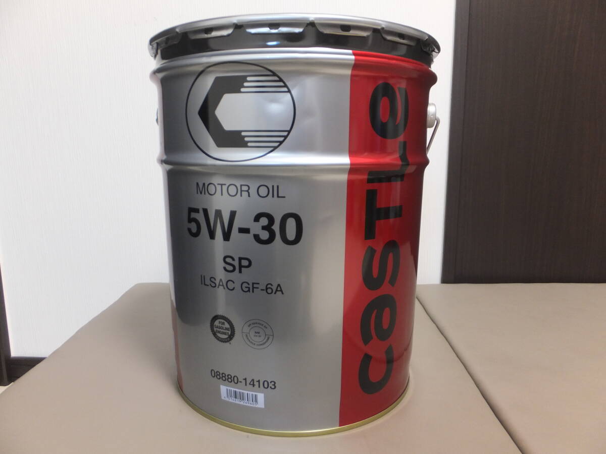 キャッスル DL-1 5W-30 エンジンオイル 20L トヨタキャッスルDL-1 5W