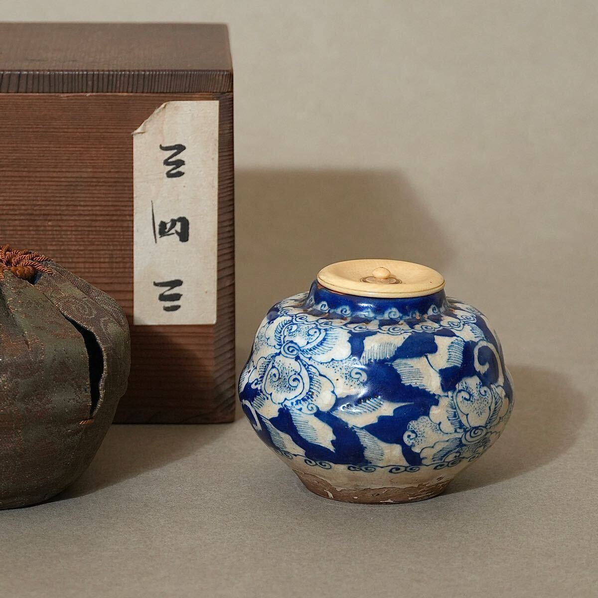 デルフト焼きアンティーク茶筒 もの寂しい 