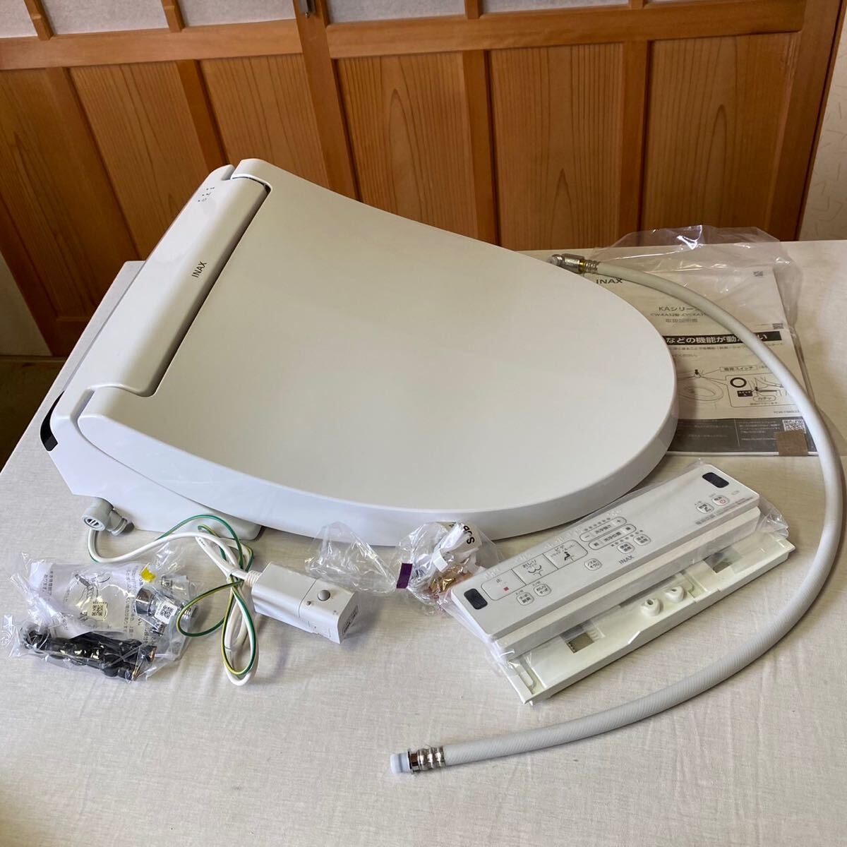 新品】NS112108 未使用 LIXIL シャワートイレBL100タイプ DT-BL114G 