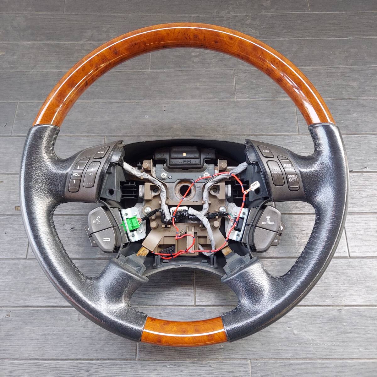 1620** エリシオンプレステージ RR5 純正ウッドコンビハンドル