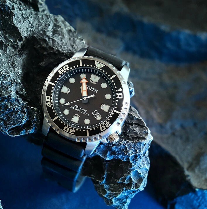 CITIZEN クォーツ 300m防水 時計　2852-266048 m74176052833_1.jpg?1752996227