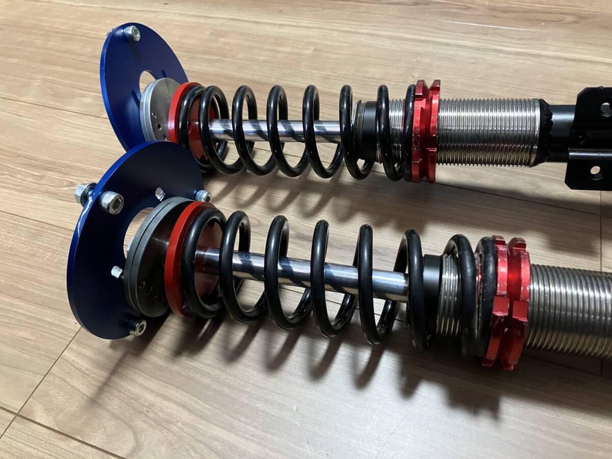 サニトラ フルタップ車高調 減衰力16段調整 後期ディスク改 ピロアッパー ☆ B110 B210 B310 510ブル サニートラック TSサニー 日産 サニー トラック B120 車高調 サスペンション 全長調整