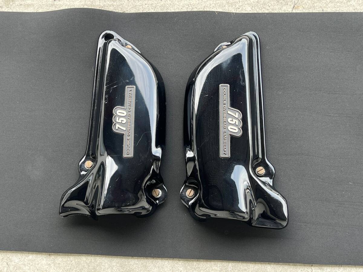 初期型 純正 GT380 サイドカバー左右 エンブレム付き 希少 初期型 純正 GT380 サイドカバー左右 エンブレム付き 希少