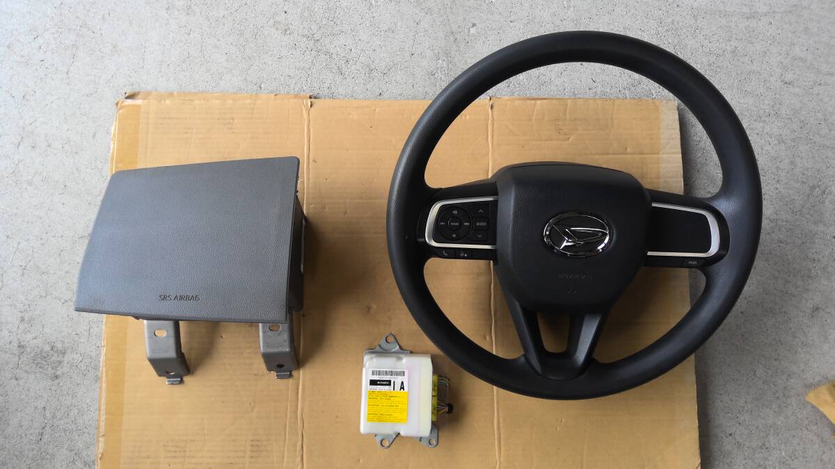 レガシィ BE5 エアバックコンピューター　98221AE000　152300－2283　修理します。保証付き。 エアーバック スバル レガシィ BE5 エアバッグ コンピューター エアバッグ センサー