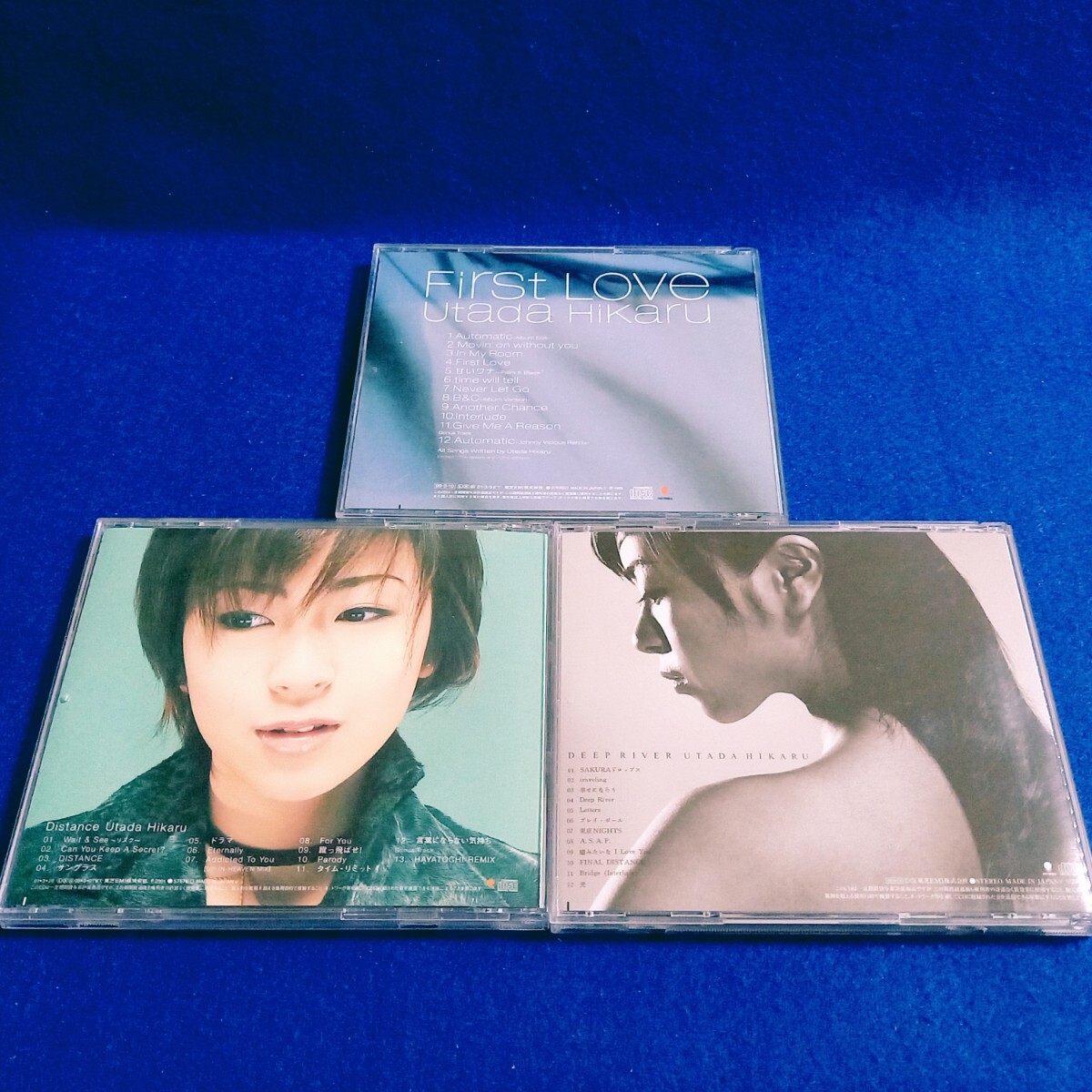 【目立った傷や汚れなし】宇多田ヒカル CD アルバム 3枚 セット まとめて｜First Love｜Distance｜DEEP RIVER ...