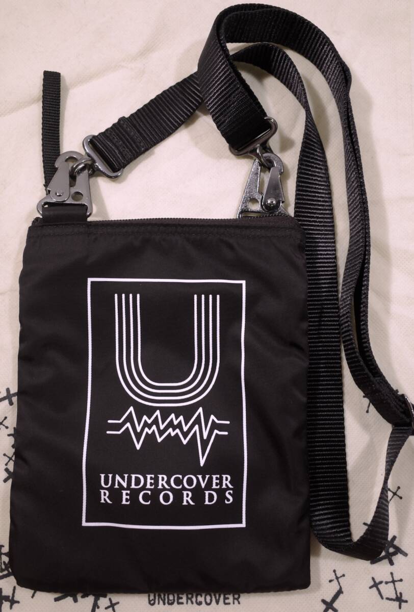 名作　アンダーカバー undercover mars89 3連バッグ 名作 アンダーカバー undercover mars89 3連バッグ 【美品】 UNDER