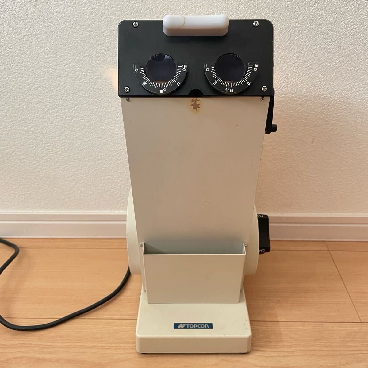 Screeno 【やや傷や汚れあり】TOPCON スクリーノスコープ トプコン 視力検査中古良品視力計 スクリーノスコープ SS-3 TOPCON トプコン ...