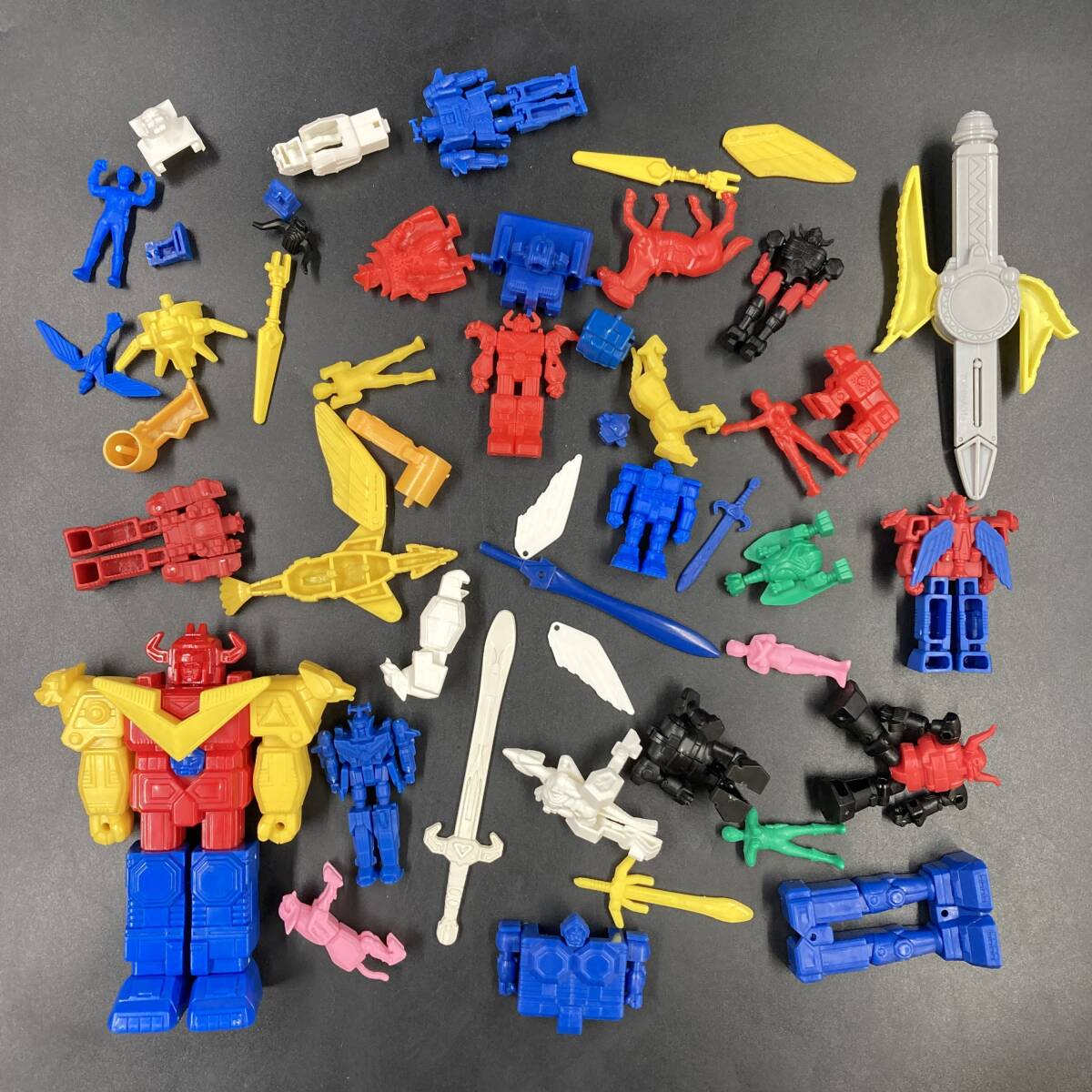 当時物！雪印『星獣戦隊ギンガマンソーセージ』ミニモデル3種4個まとめ