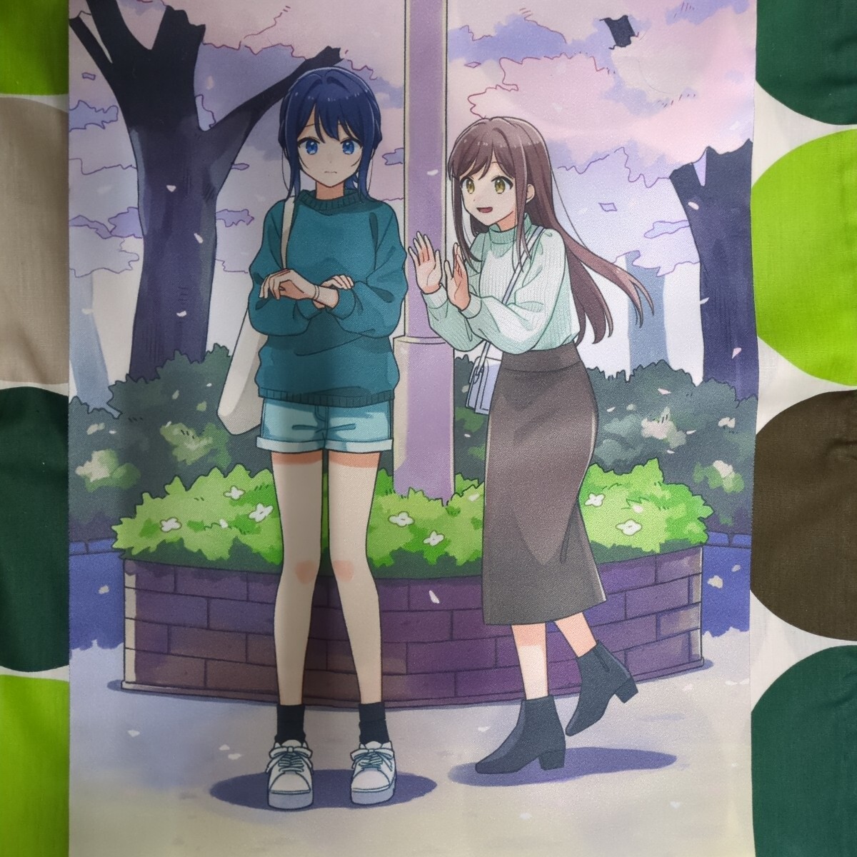 新品】安達としまむら 描き下ろし B2タペストリー 安達桜 水着ver. 未 