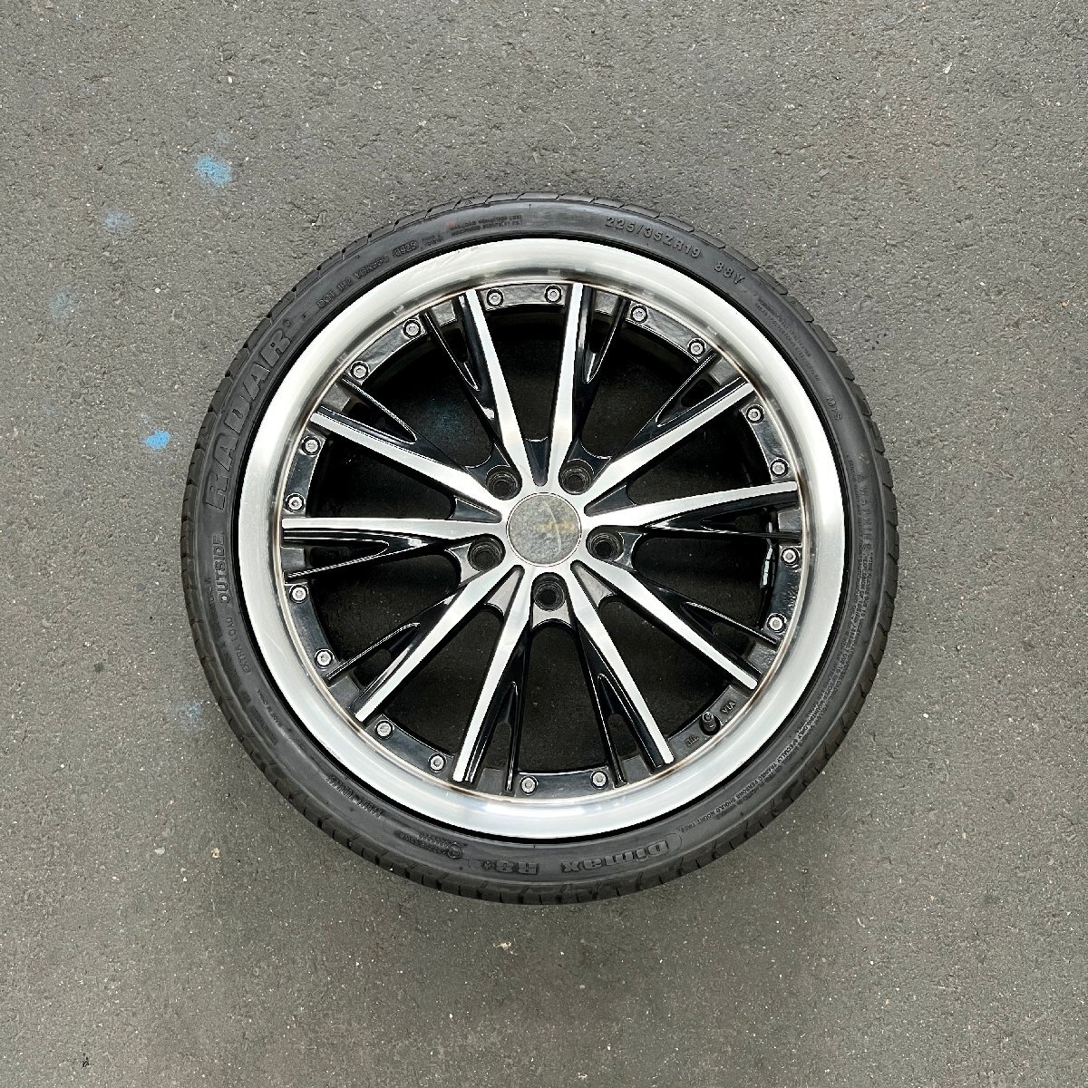 アネーロコラソン シャルマン 20インチ 9．5J＋35 PCD120