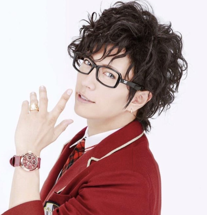 【限定レア】VARTIX THE PRESIDENT 神威♂楽園 会長 ガクト着 新品】THE PRESIDENT GACKT 神威学園 性徒会長 メガネ VARTIXの落札
