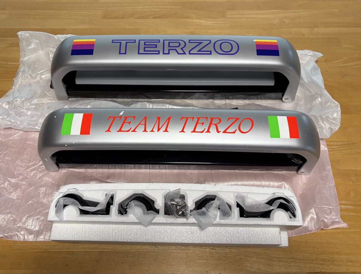 terzo  JX67リアラダー  ノア・ヴォクシー用 背面ラダー terzo JX67リアラダー ノア・ヴォクシー用 背面ラダー (きき) 奥町の