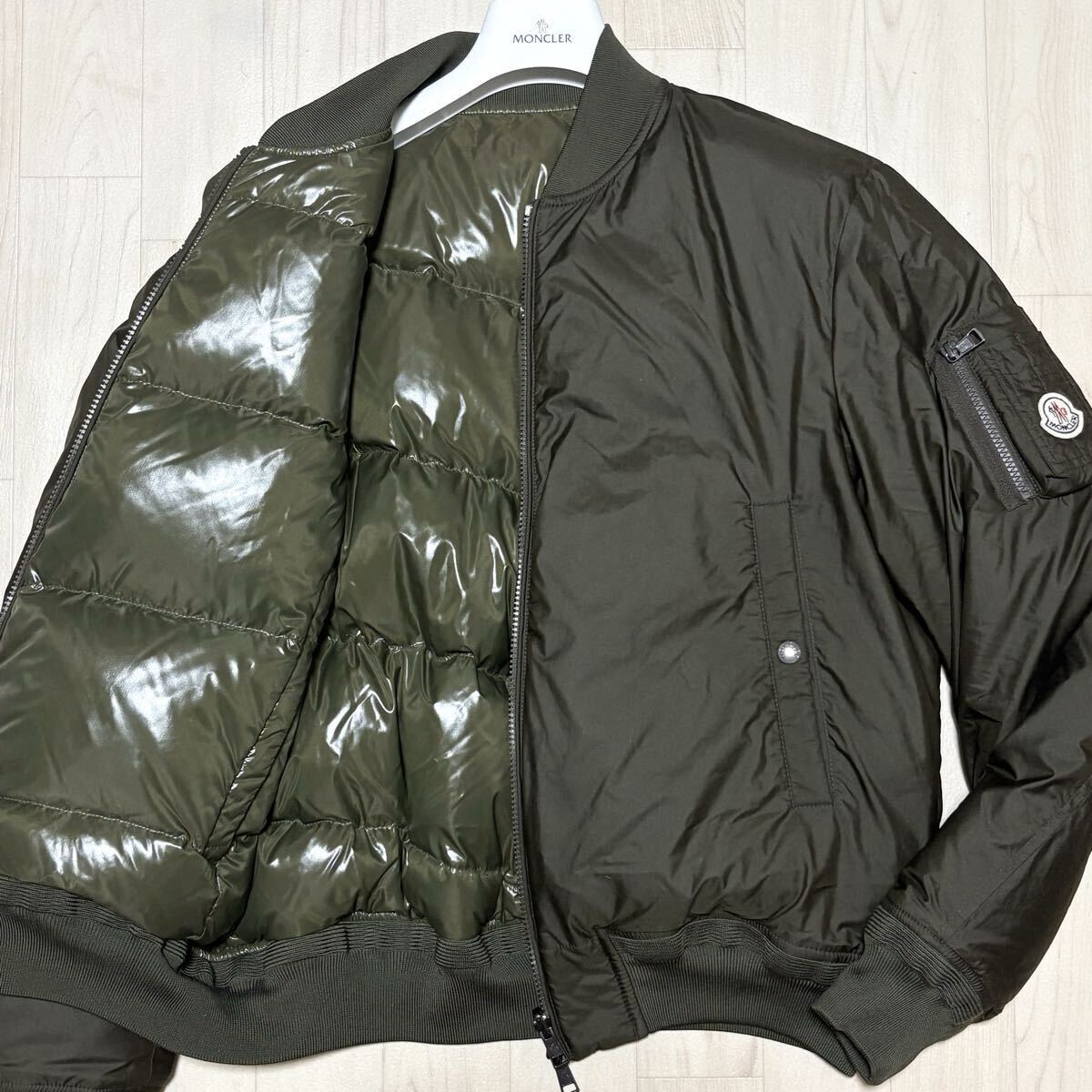 MONCLER(モンクレール) リバーシブルMA-1ダウン GRANVILLE