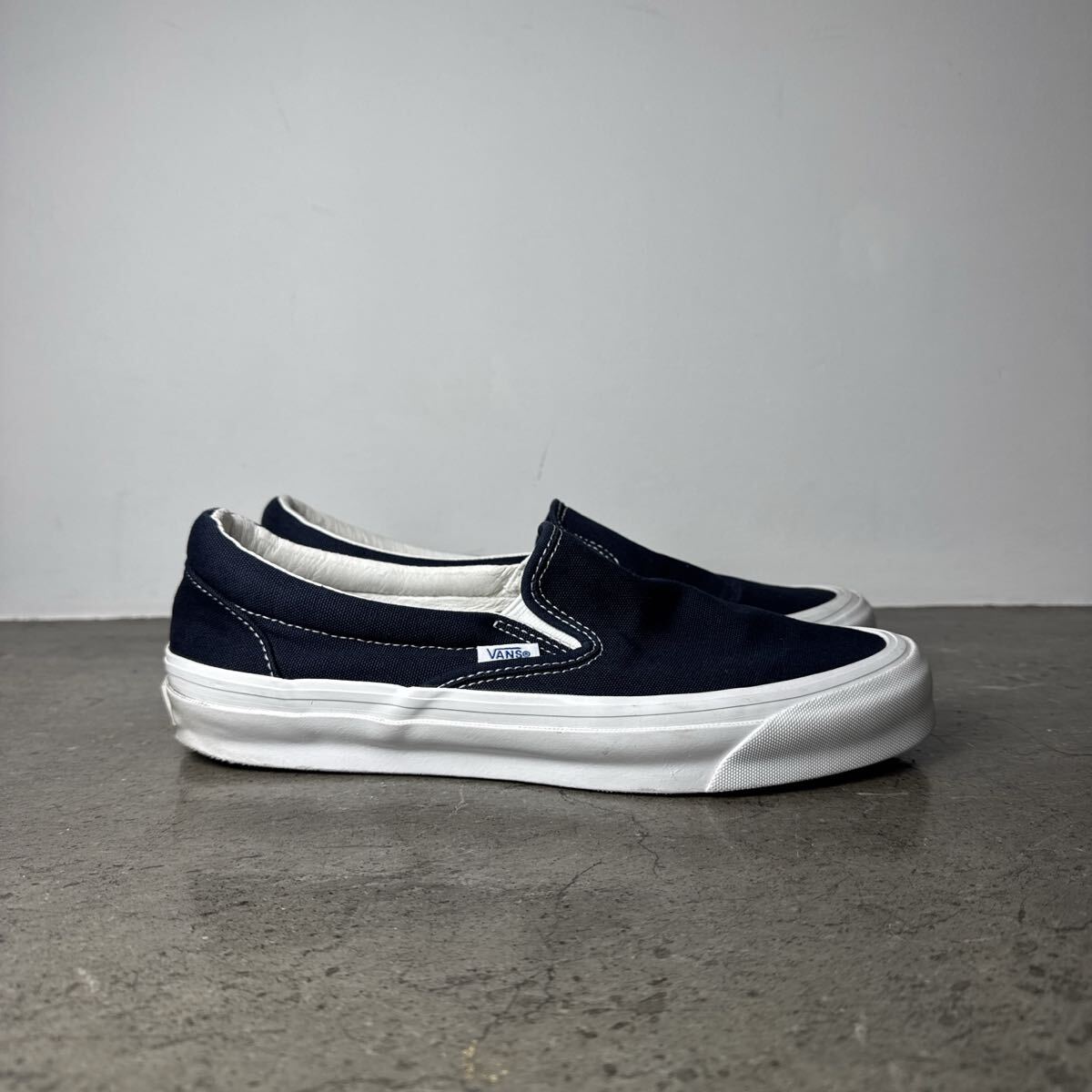 即決VANS VAULT レザー スリッポン 編み込み US8 大きめサイズslip-on 
