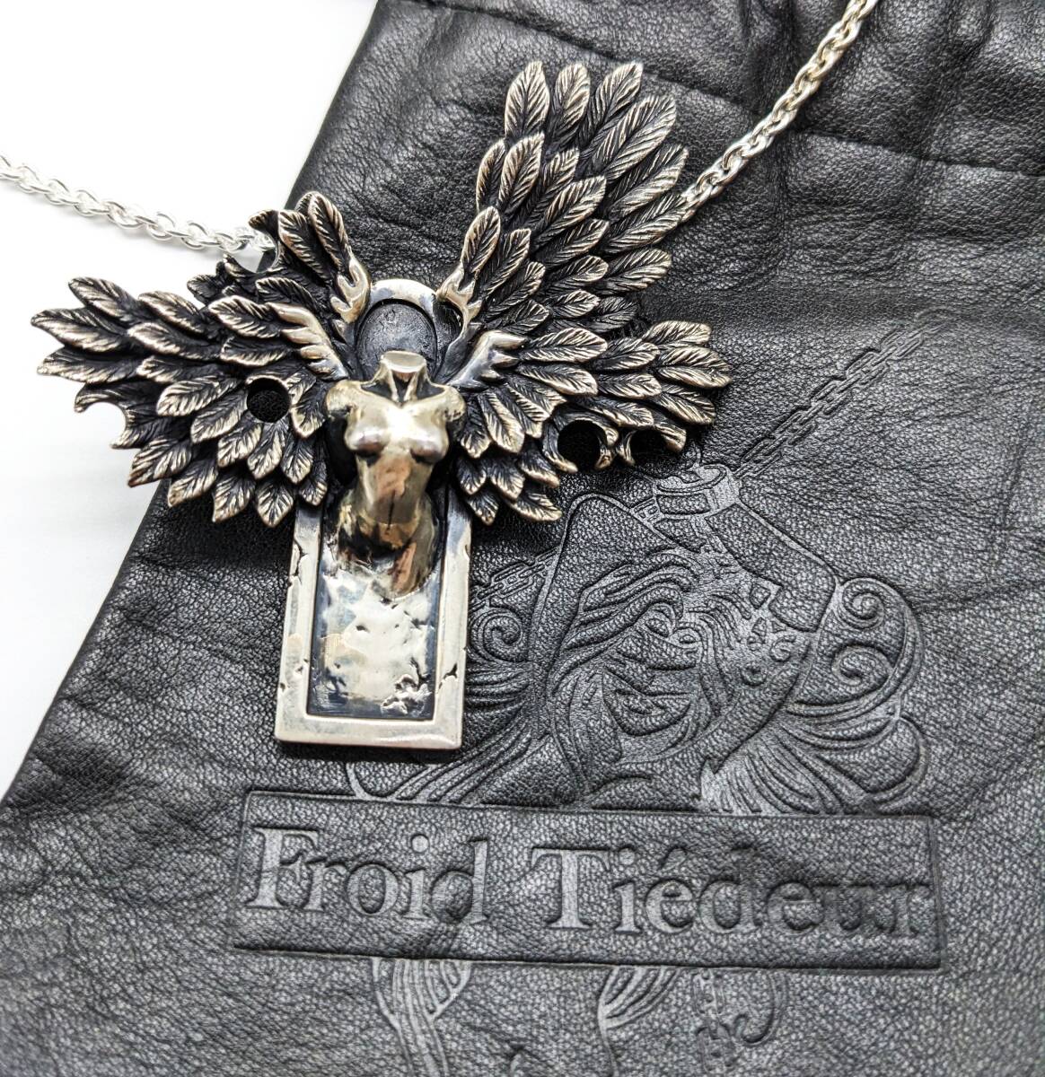 中古】Froid Tiedeur/フロワティエドール 女神クロス ロザリオ