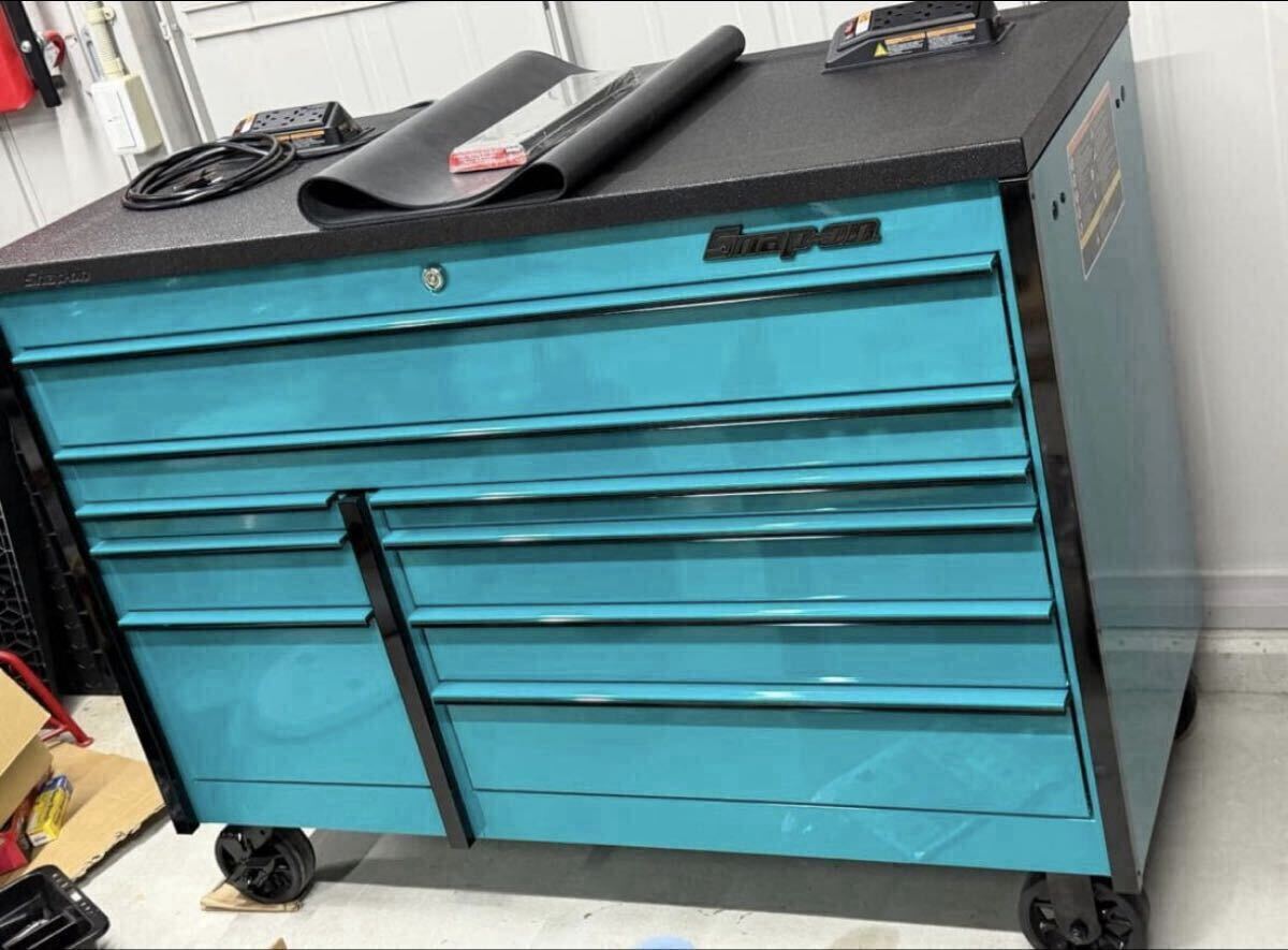 美品 Snap-on スナップオン KRA4107DKPC 工具箱 ロールキャブ 黒 美品 Snap-on スナップオン KRA4107DKPC 工具箱 ロールキャブ 黒