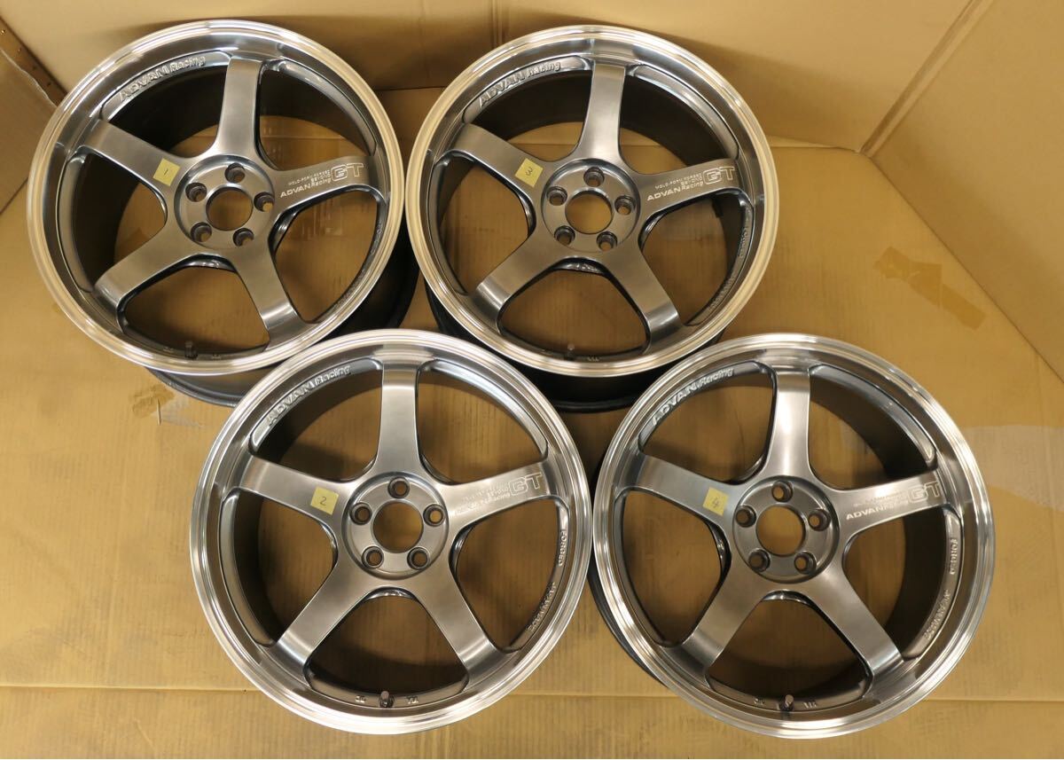 ADVAN Racing RGⅢ レーシングハイパーブラック ホイール4本セット 18
