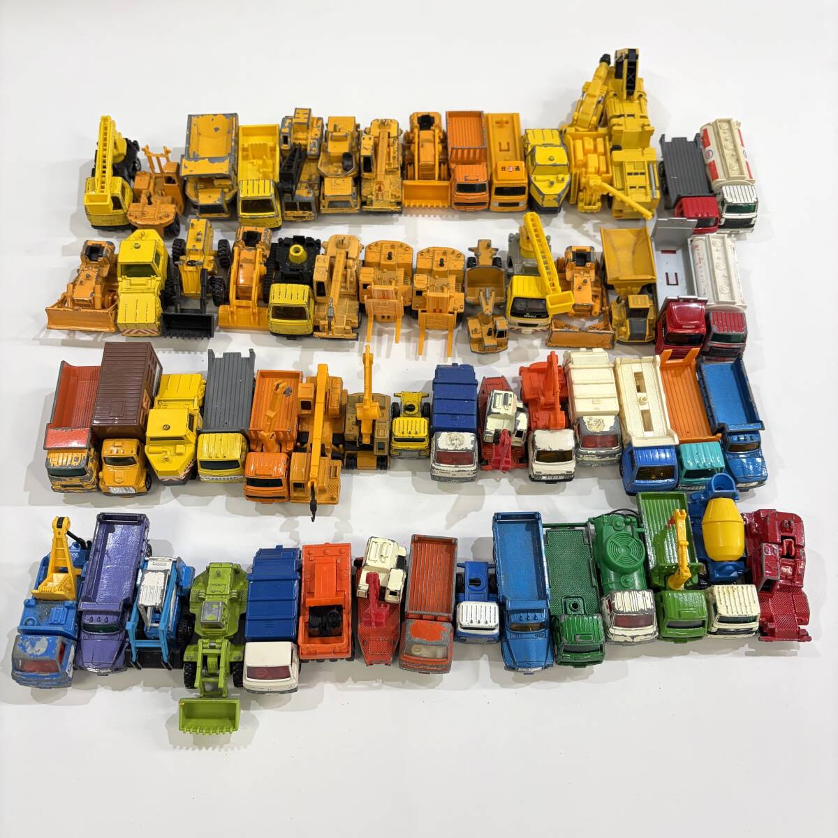 中古】トミカ 黒箱 52-1 T-23 日野 ダンプ・カー HINO DUMP CAR 橙