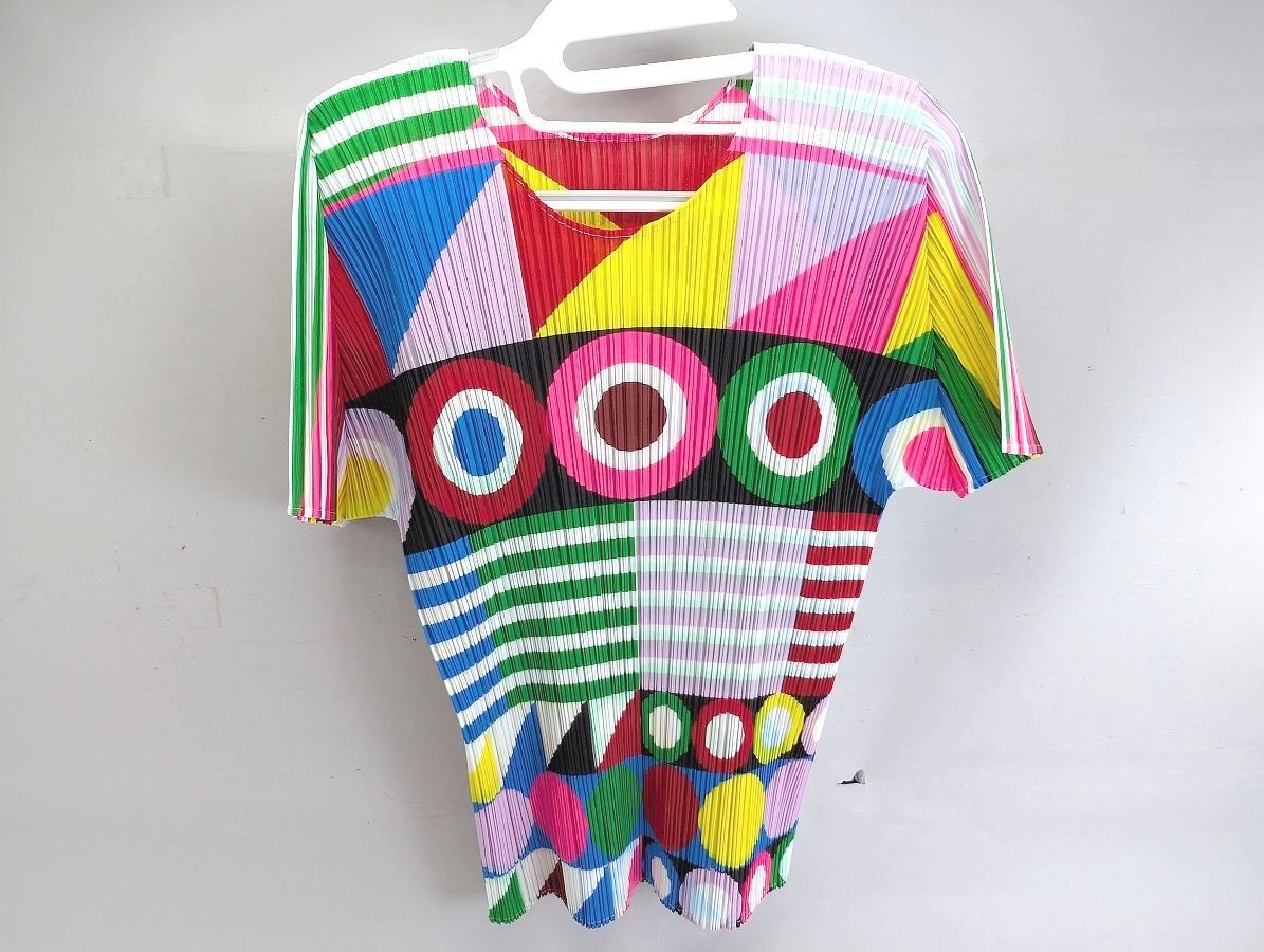 PLEATS PLEASE ISSEY MIYAKE 2001 PORTRAIT GRAFFITI ART PANTS