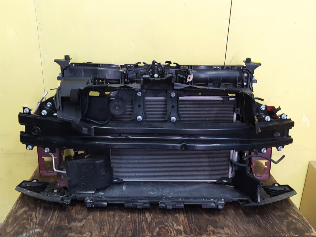86 ZN6 後期 トヨタ純正 ラジエター コンデンサー ファン BRZ ZC6 E557