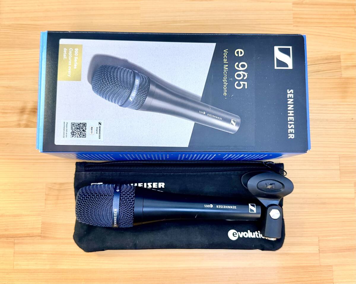 激レア！】AKG Elle C WHITE PEARL 女性向けハンドヘルドコンデンサー